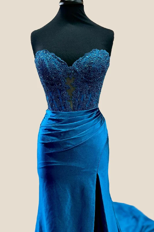 Formal Dress for Art GalleriesSweetheart Blue Appliques Fitted Long Formal Dress