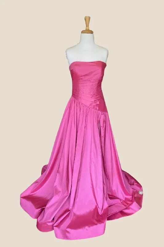 Formal Dress for Sports AwardsStrapless Hot Pink Ruched Long Formal Gown